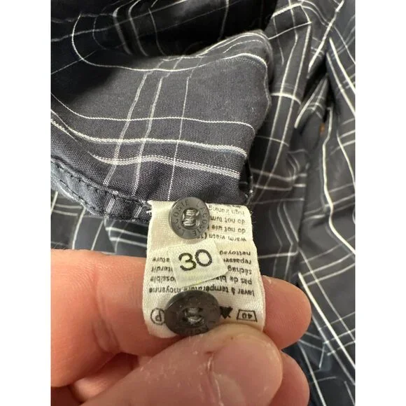 Lacoste Mens Navy & White Plaid Long Sleeve Button-Up Shirt Size 40 M - Picture 8 of 9